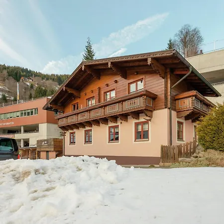 In Dienten On Hochkoenig Slopes Alpehytte